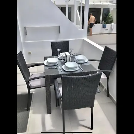 2 Bedroom Appartement