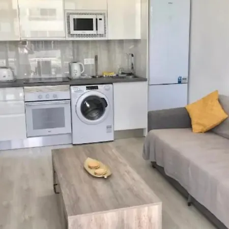 2 Bedroom Apartment Puerto del Carmen (Lanzarote)